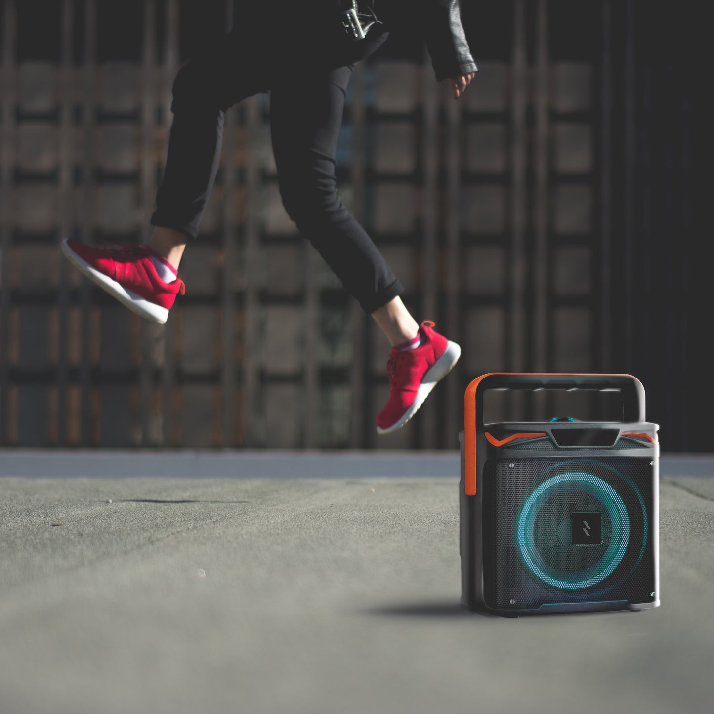ZIZO AMPLIFY True Wireless LED Speaker 20W